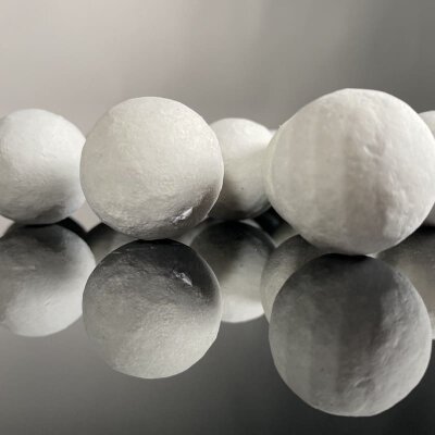 Інертні керамічні кулі AI2О3 21-45, 76 мм