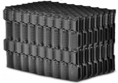 Зрошувач з гофрованого листа в формі синусоїдальної хвилі, розміщеного в шаховому порядку, Stagger S