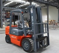 Дизельный погрузчик FD35-60, 3,5 тонны, высота подъема 6м, двигатель XinChaiC490 боковое смещение каретки и позиционер вил