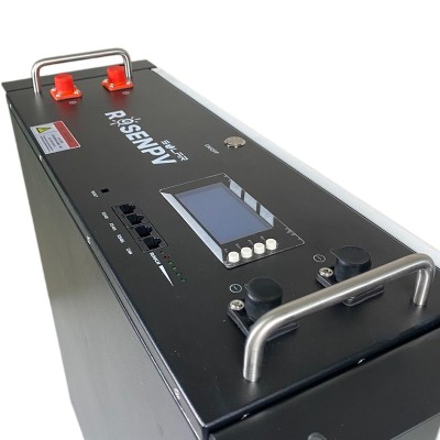 Batterie au lithium 51,2V 100Ah LiFePO4, LFP montée en rack avec des éléments EVE 3,2V 100Ah LiFePO4 grade A